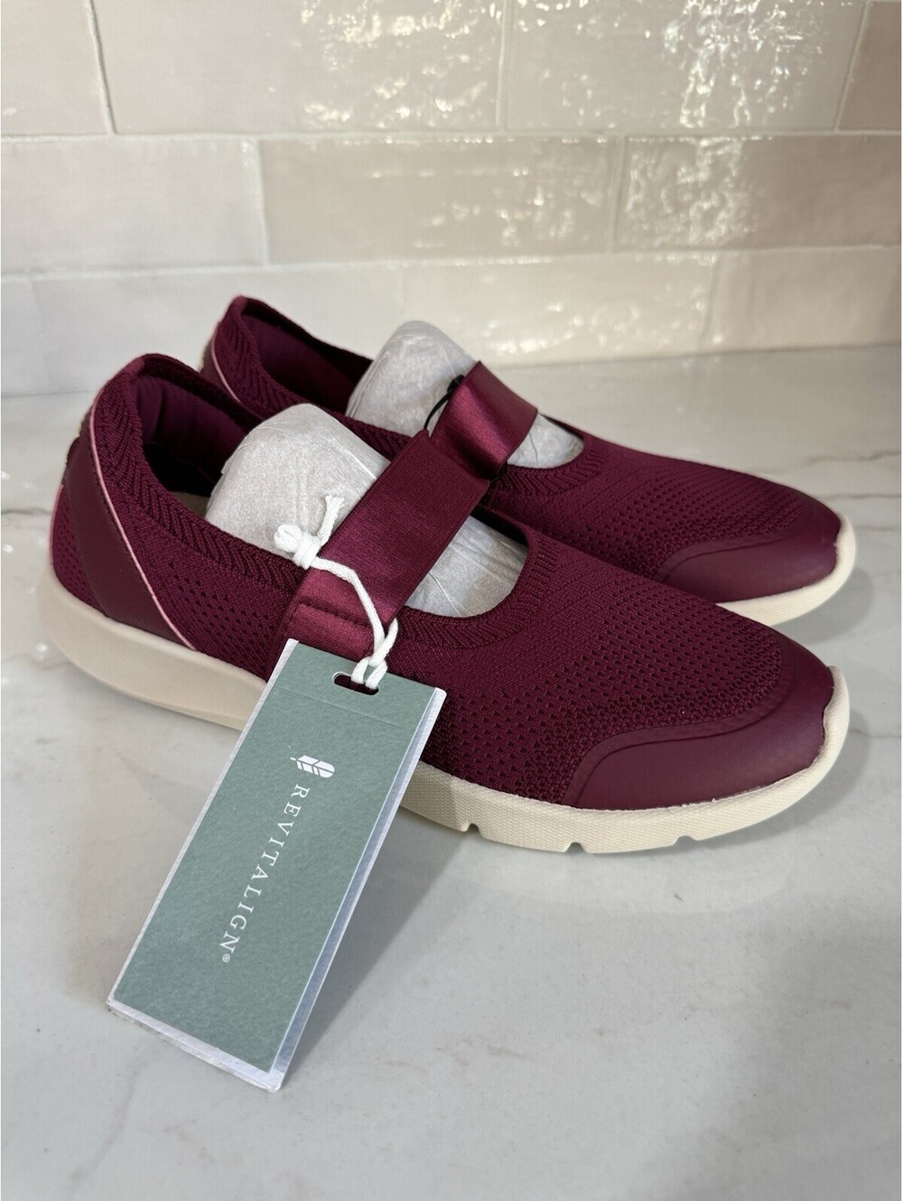 Waco Shoe Company Revitalign Orthotic Mary Jane Red Plum Size 9B